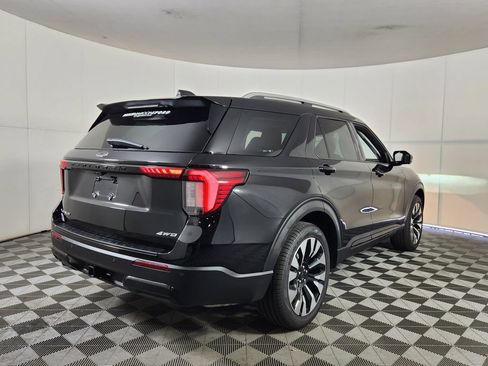 Used 2026 Ford Explorer Platinum w/ LUX Leather Package AWD/4WD image 7