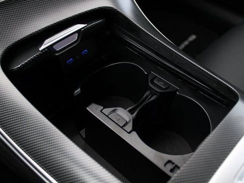 Used 2024 Mercedes-Benz C 300 4MATIC Sedan image 10