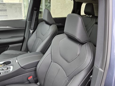 New 2026 INFINITI QX60 Luxe w/ Cargo Package AWD/4WD image 7