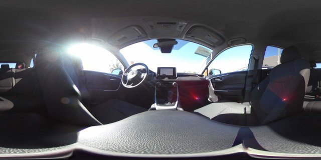 Used 2025 Toyota RAV4 XLE FWD image 35