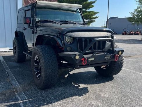Used 2012 Jeep Wrangler Sport w/ Connectivity Group AWD/4WD image 3