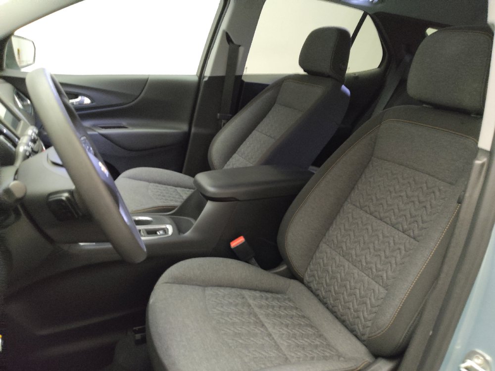 Used 2022 Chevrolet Equinox LT w/ LPO, Floor Liner Package FWD image 17