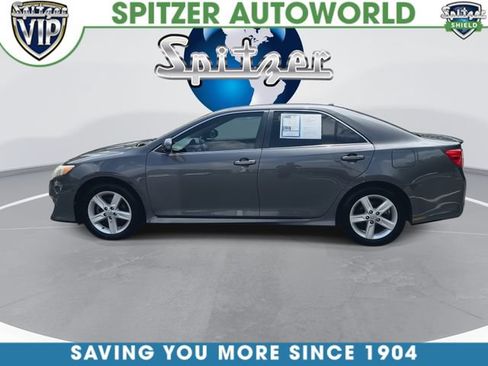 Used 2012 Toyota Camry SE w/ Leather Pkg FWD image 9