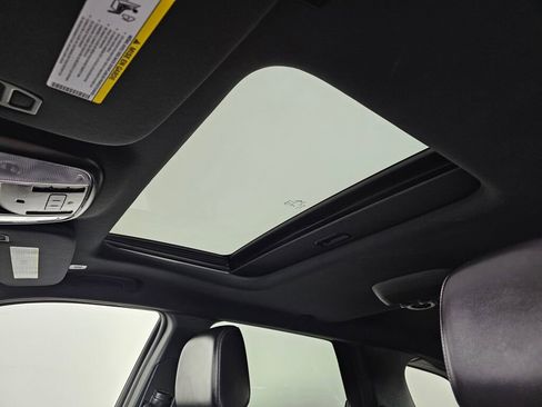 Used 2024 Dodge Durango GT image 20