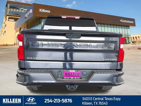 Used 2023 Chevrolet Silverado 1500 Custom image 7