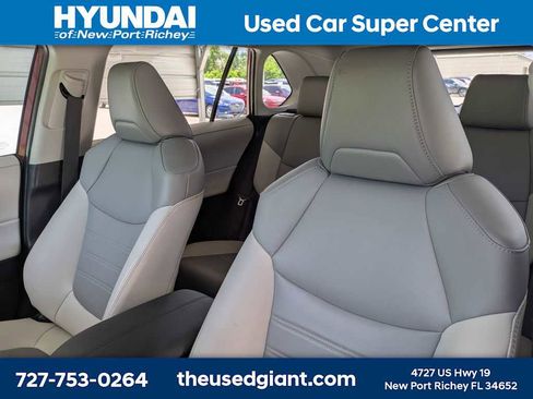 Used 2024 Toyota RAV4 XLE Premium w/ Weather Package FWD image 7