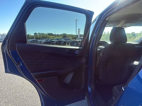 Used 2023 Ford Escape Active AWD/4WD image 22