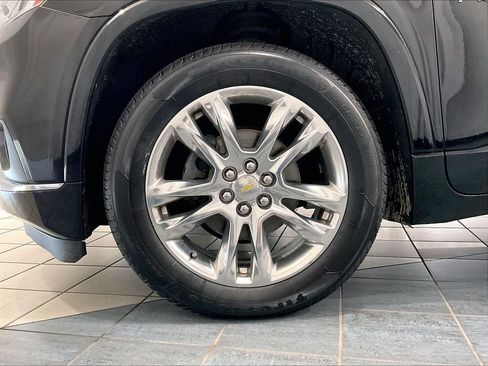 Used 2018 Chevrolet Traverse High Country AWD/4WD image 7