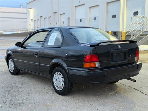 Used 1996 Toyota Tercel DX image 4
