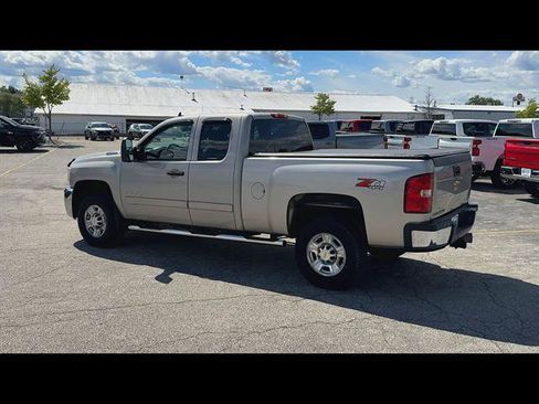 Used 2008 Chevrolet Silverado 2500 LT w/ 2LT Convenience Package AWD/4WD image 34