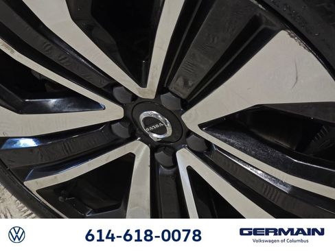 Used 2022 Volvo S60 B5 Momentum w/ Climate Package FWD image 15