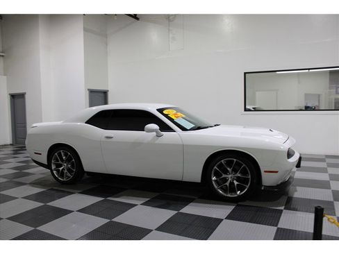 Used 2020 Dodge Challenger GT w/ Driver Convenience Group image 1