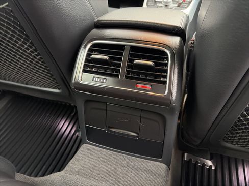 Used 2009 Audi A4 2.0T Premium image 28