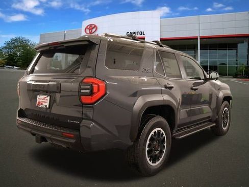 New 2025 Toyota 4Runner TRD Off-Road Premium image 2