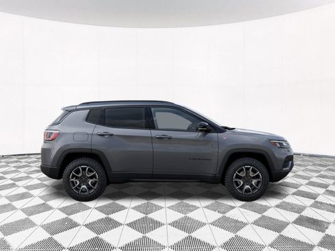 New 2026 Jeep Compass Trailhawk AWD/4WD image 29