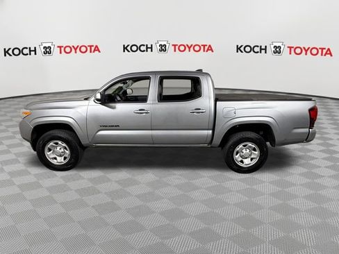 Used 2023 Toyota Tacoma SR AWD/4WD image 4