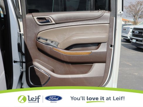 Used 2019 GMC Yukon XL Denali w/ Open Road Package image 34