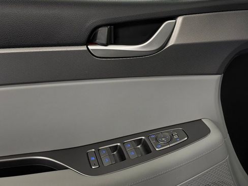 Used 2022 Hyundai Palisade SE image 14