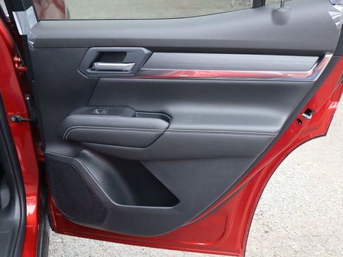 New 2026 GMC Terrain Elevation w/ Elevation Premium Package image 21