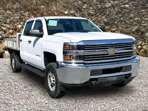 Used 2018 Chevrolet Silverado 2500 W/T w/ WT Convenience Package image 10
