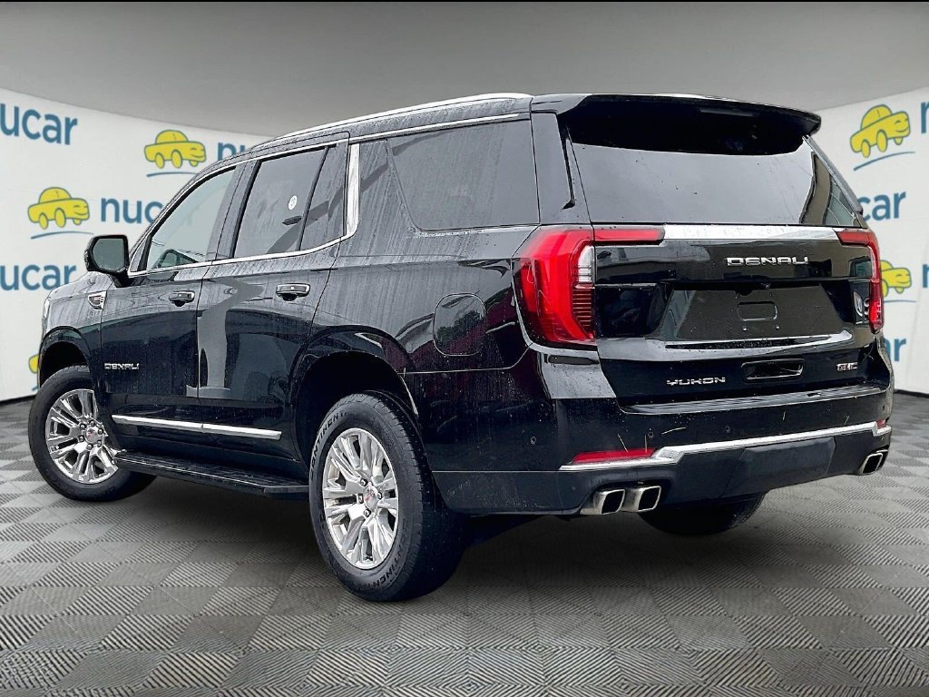 Used 2025 GMC Yukon Denali AWD/4WD image 4