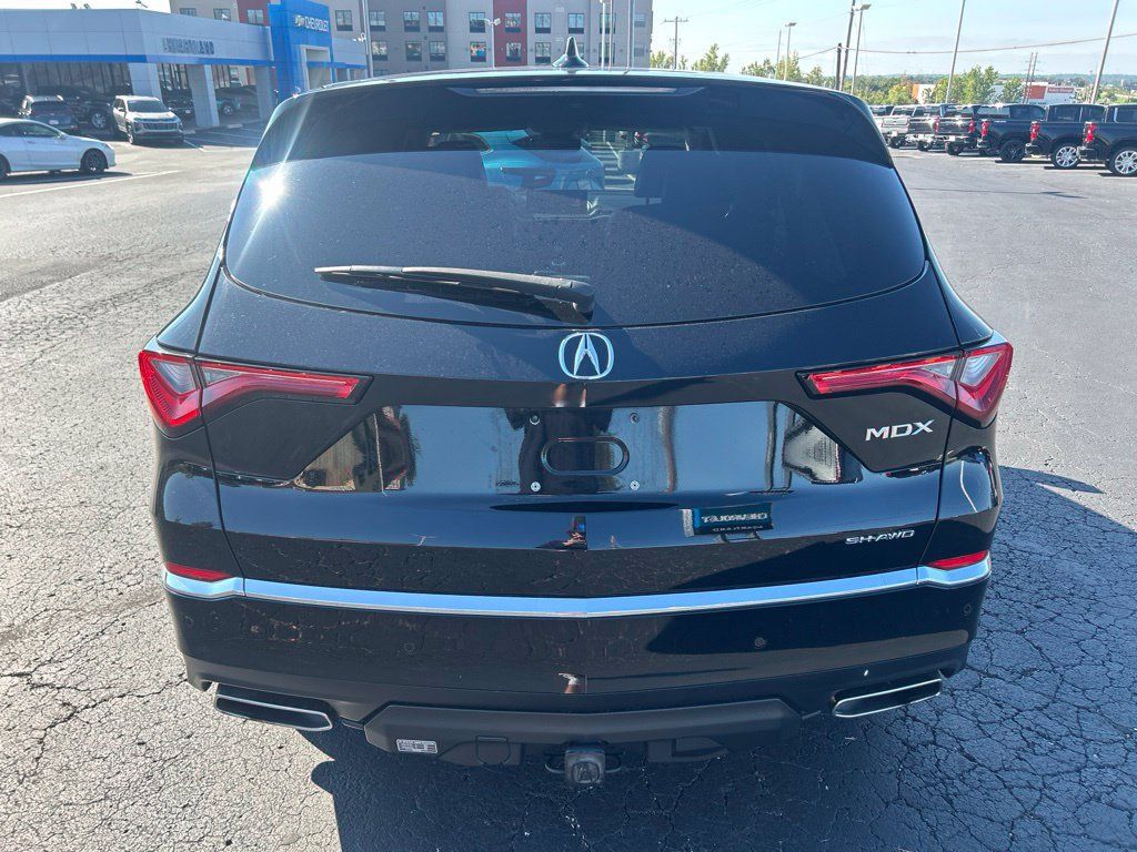 Used 2023 Acura MDX w/ Technology Package AWD/4WD image 6