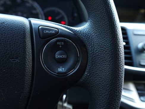 Used 2013 Honda Accord LX image 34