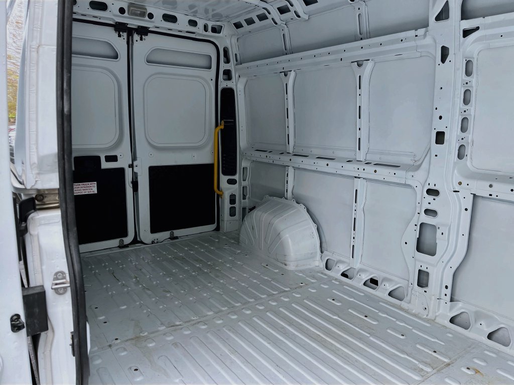 Used 2025 RAM ProMaster 2500 w/ Cold Weather Group FWD image 24