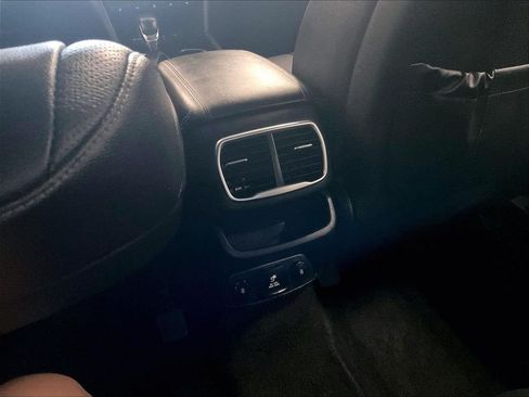 Used 2019 Hyundai Santa Fe AWD image 28