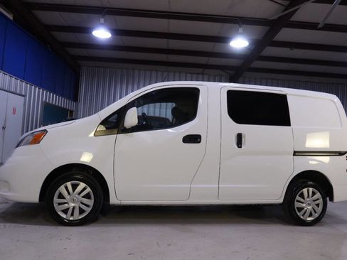 Used 2021 Nissan NV200 SV w/ Sliding Door Glass Package image 1