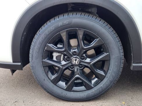 Used 2025 Honda HR-V Sport image 15