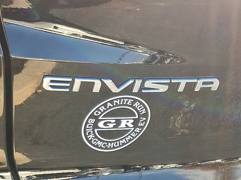 Used 2024 Buick Envista Preferred w/ Convenience II Package image 30