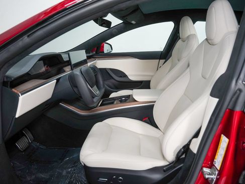 Used 2023 Tesla Model S Standard Range AWD/4WD image 34