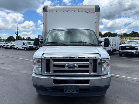 Used 2024 Ford E-350 and Econoline 350 Super Duty w/ Driver's Safety Package RWD image 3
