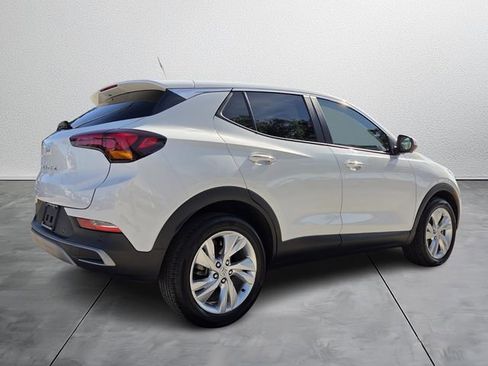 Used 2024 Buick Encore GX Preferred w/ Advanced Technology Package FWD image 4