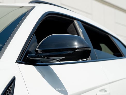Used 2021 Lamborghini Urus AWD/4WD image 18
