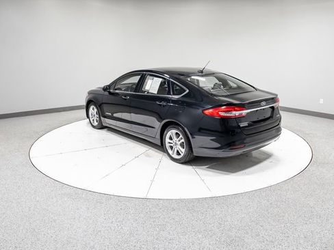 Used 2018 Ford Fusion S image 31