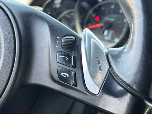 Used 2013 Porsche Cayenne AWD/4WD image 25