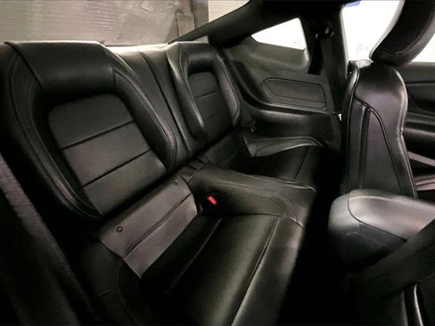 Used 2024 Ford Mustang GT Premium image 21