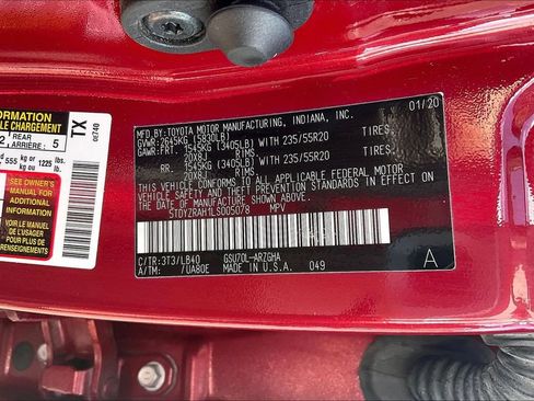 Used 2020 Toyota Highlander Limited FWD image 30