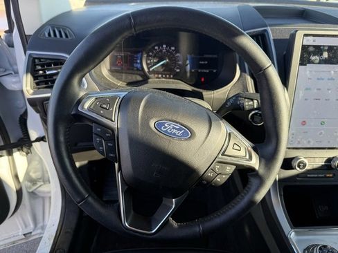 Certified 2022 Ford Edge SEL w/ Convenience Package image 14