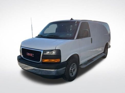 Certified 2024 GMC Savana 2500 w/ Driver Convenience Package image 3