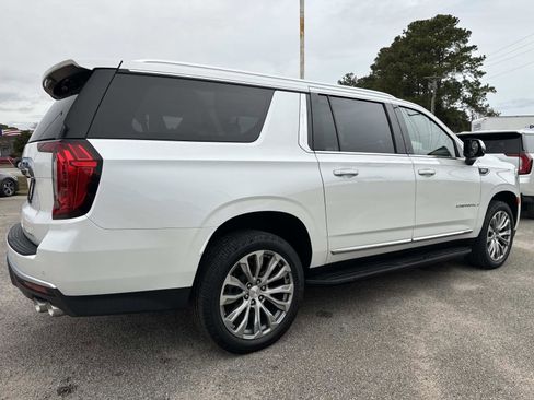 Used 2021 GMC Yukon XL Denali image 4