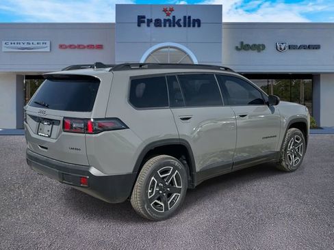 New 2026 Jeep Cherokee Laredo image 3