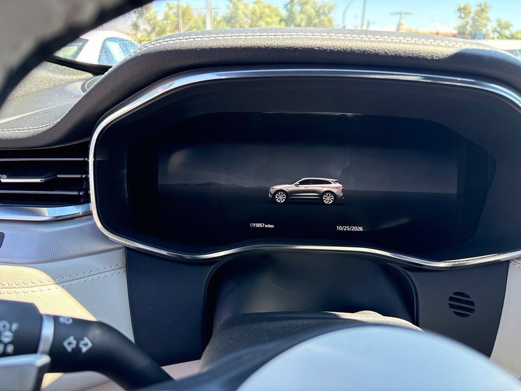 Used 2024 Jaguar F-PACE R-Dynamic S AWD/4WD image 8