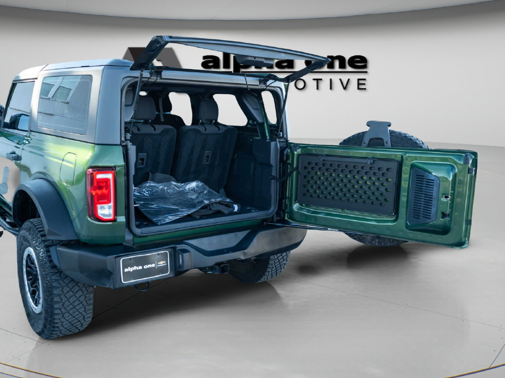 Used 2023 Ford Bronco 2-Door w/ Sasquatch Package AWD/4WD image 13
