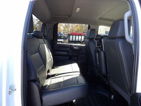 Used 2024 Chevrolet Silverado 2500 W/T w/ WT Convenience Package image 39