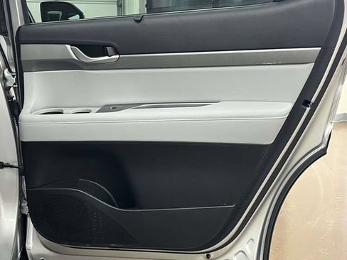 Used 2025 Hyundai Palisade SEL FWD image 28