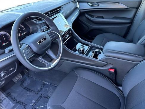 New 2025 Jeep Grand Cherokee Laredo w/ MOPAR Finishing Package RWD image 2