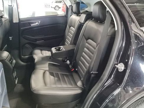 Used 2022 Ford Edge SEL w/ Convenience Package AWD/4WD image 6